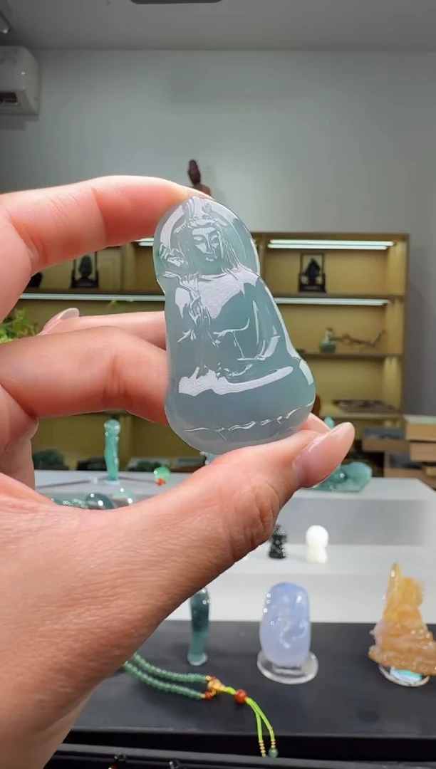 吊坠(不含链)未镶嵌翡翠观音