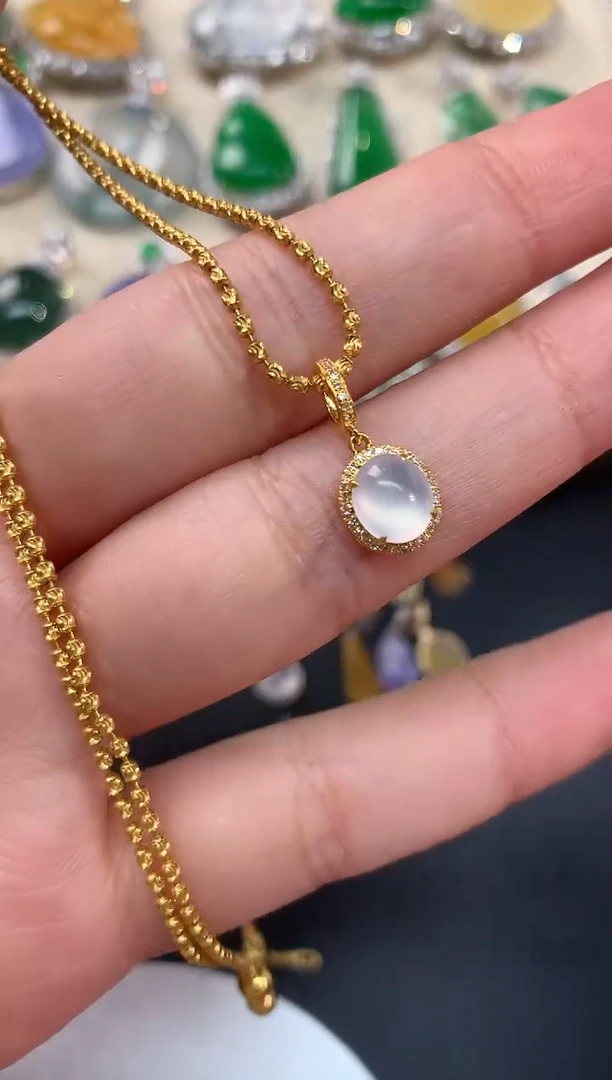 【闪购商品】翡翠吊坠(不含链)18K金镶嵌蛋面A13|2380