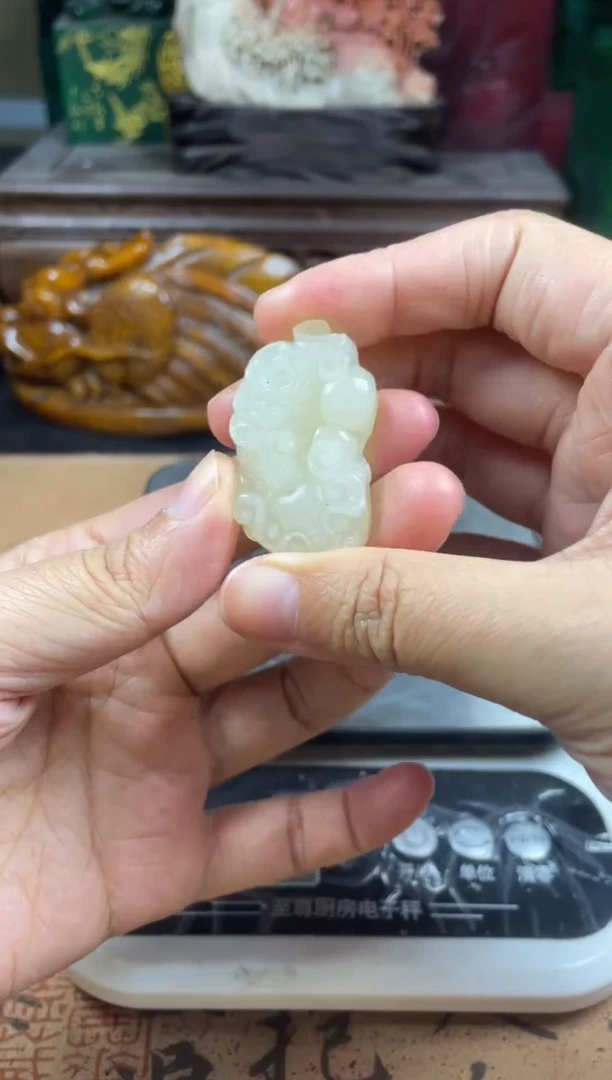 寿山石印石一米包邮高山晶貔貅
