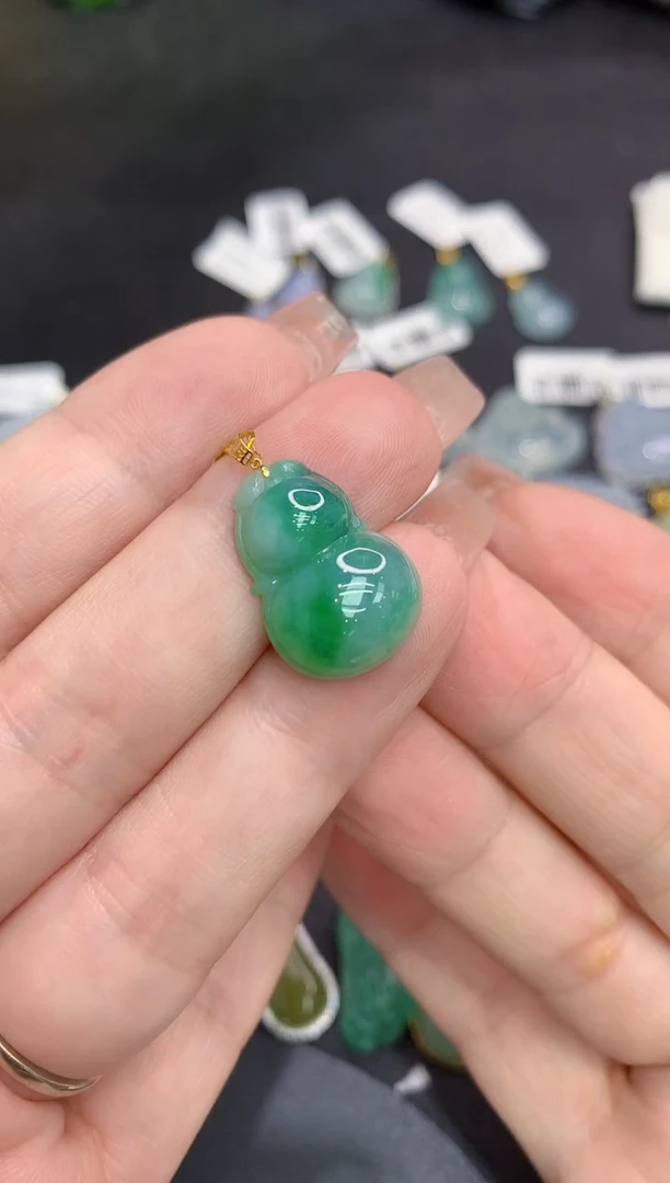 吊坠(不含链)18K金镶嵌翡翠111111111111