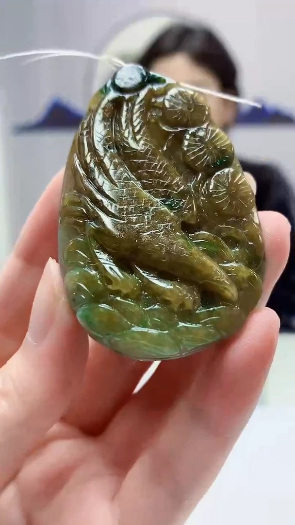 【闪购商品】定制翡翠未镶嵌4829zm-毛货挂件48