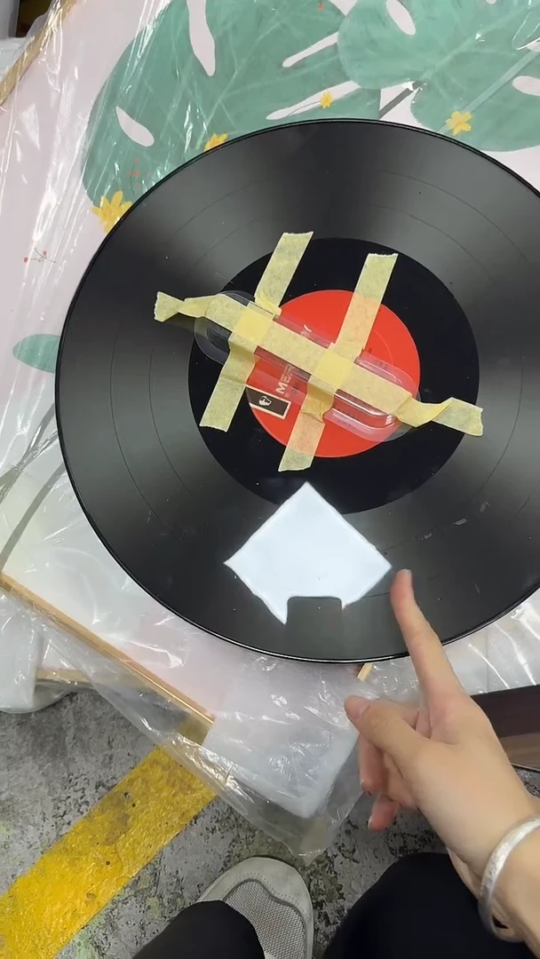 竖款仓库清货  默认瑕疵