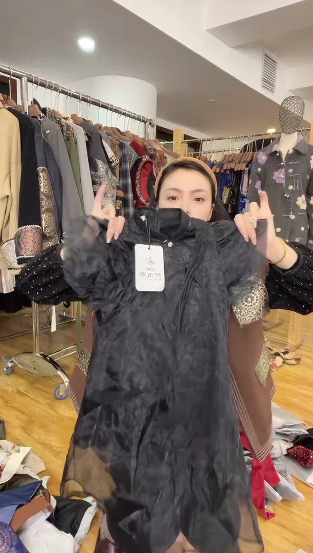 儿童       连衣裙      110码