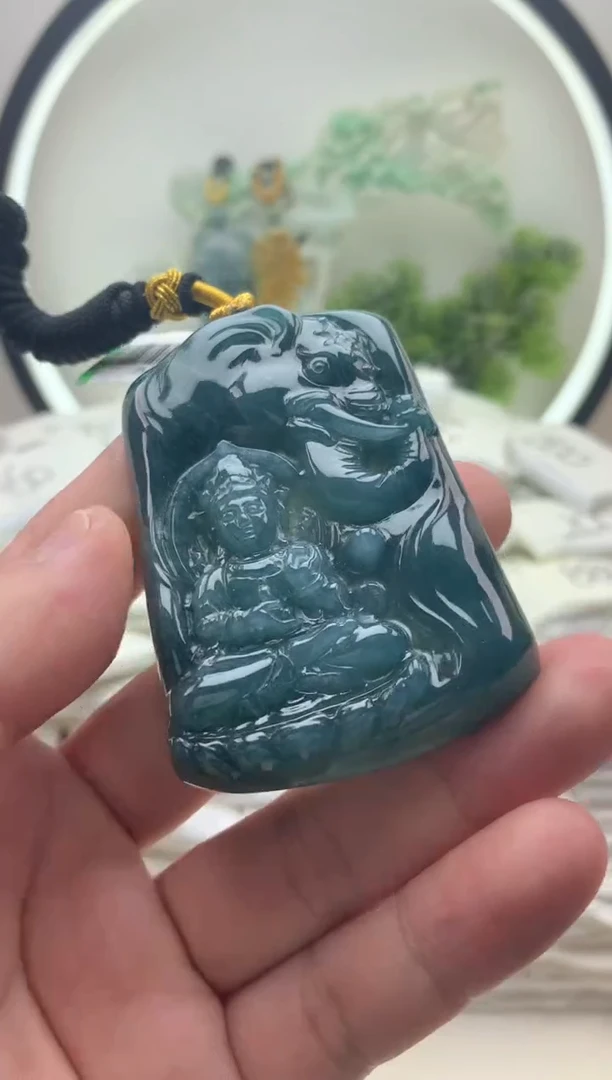 颈饰未镶嵌翡翠普贤