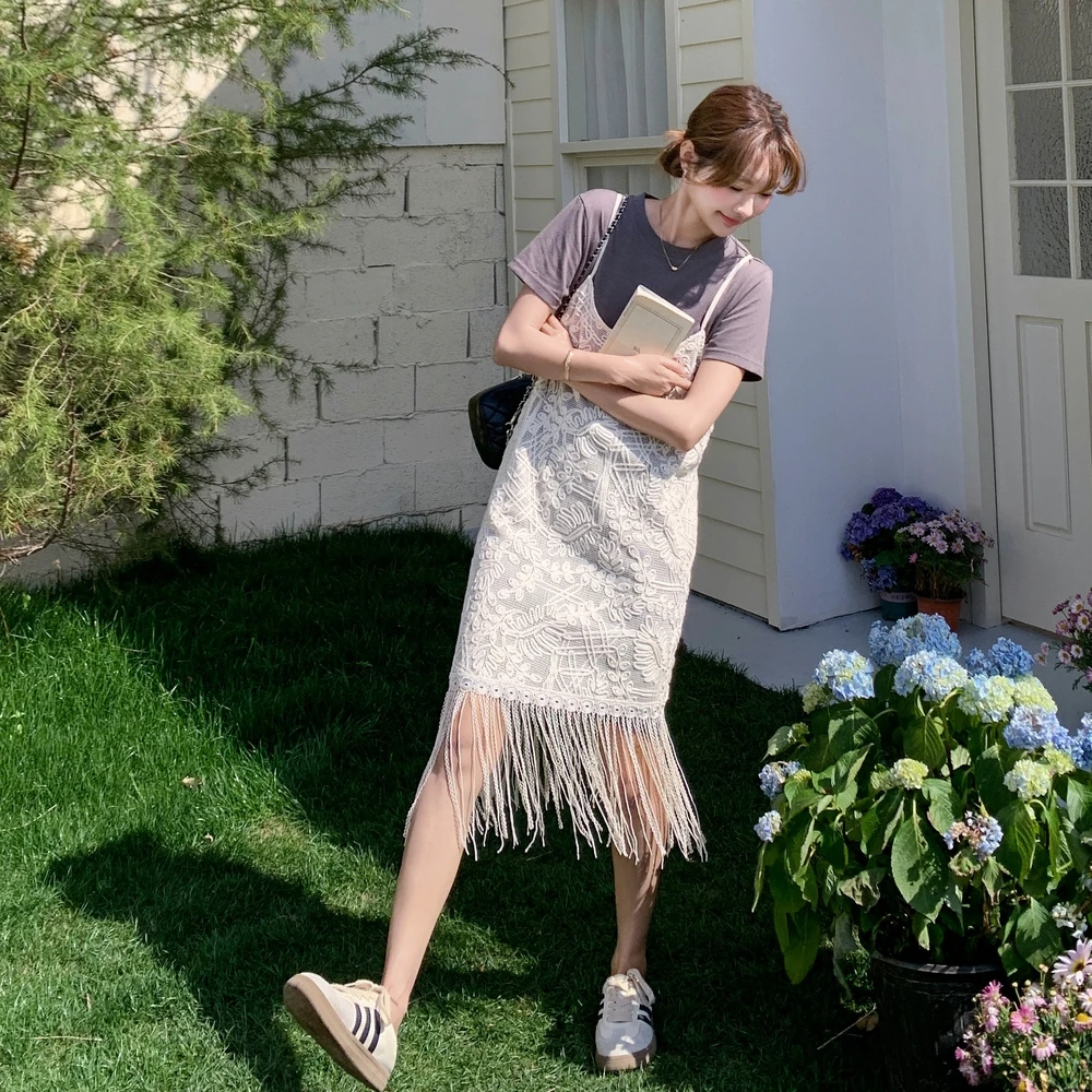 超好看浪漫风连衣裙套装女2025夏季新款绣花流苏吊带T恤裙两件套