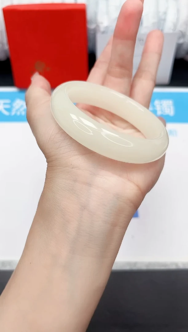 手镯石英质玉未镶嵌1-55.2FMS
