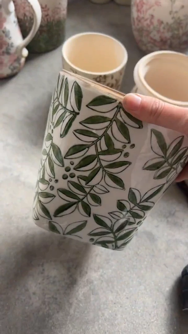 【闪购商品】陶瓷有孔花盆高度16.5cm内口16.5cm