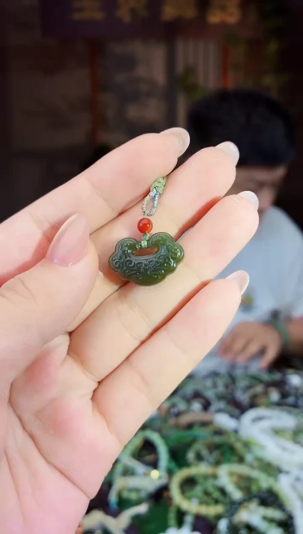未镶嵌和田玉挂件多样性发货拍一发一