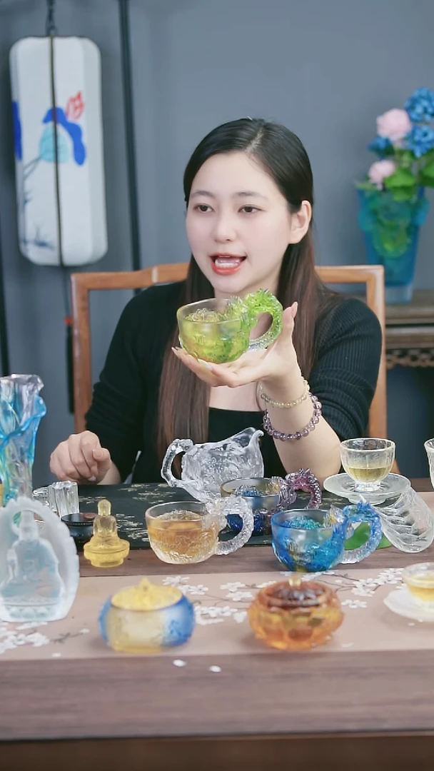 琉璃手工艺品绿色带把手龙杯