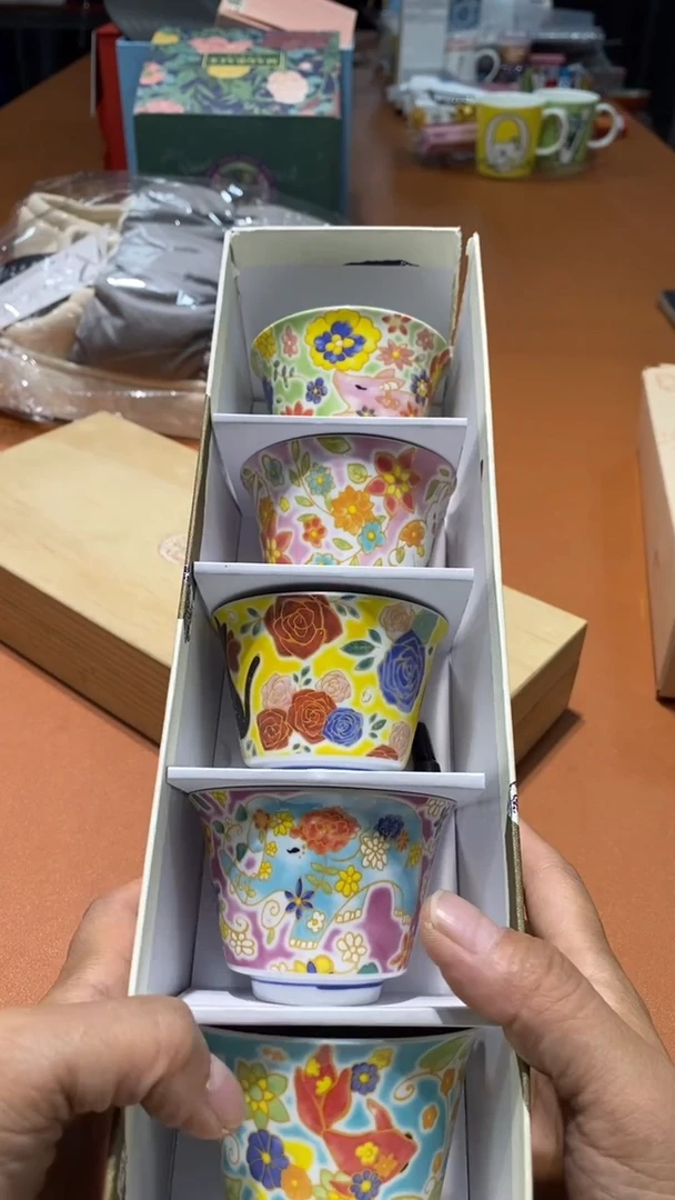 瓷片品牌 包包香水手表护肤品@@1