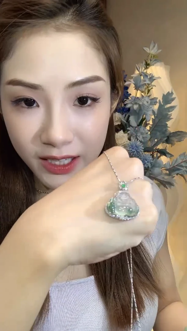 翡翠18K金镶嵌吊坠(不含链)C31翡翠