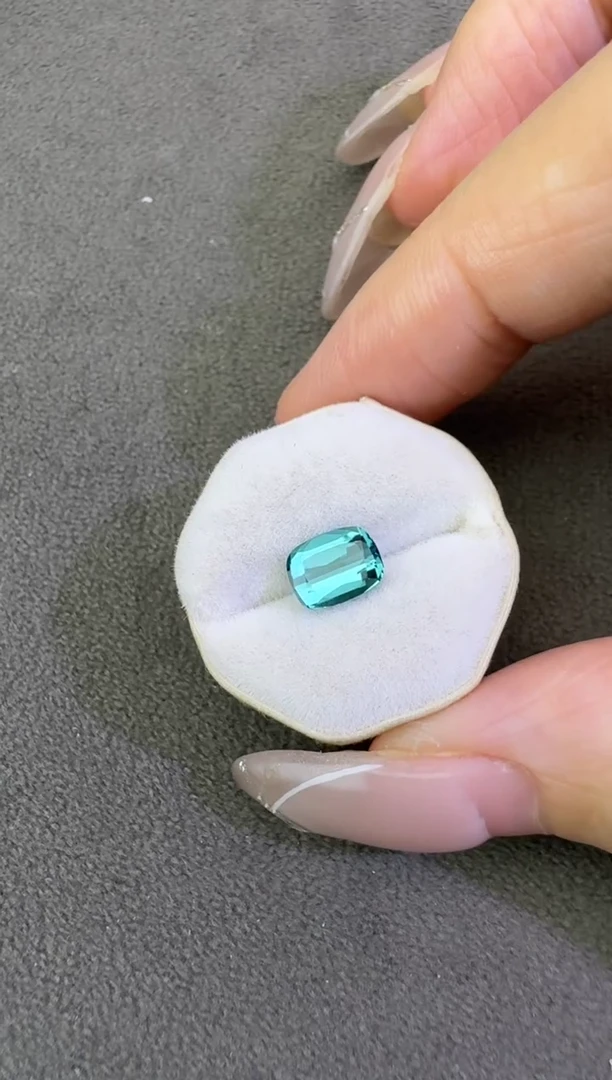 未镶嵌珠宝半成品碧玺1.05ct