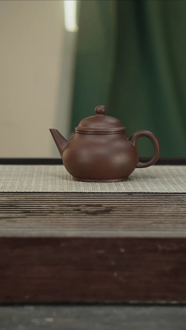茶壶紫砂57号200CC