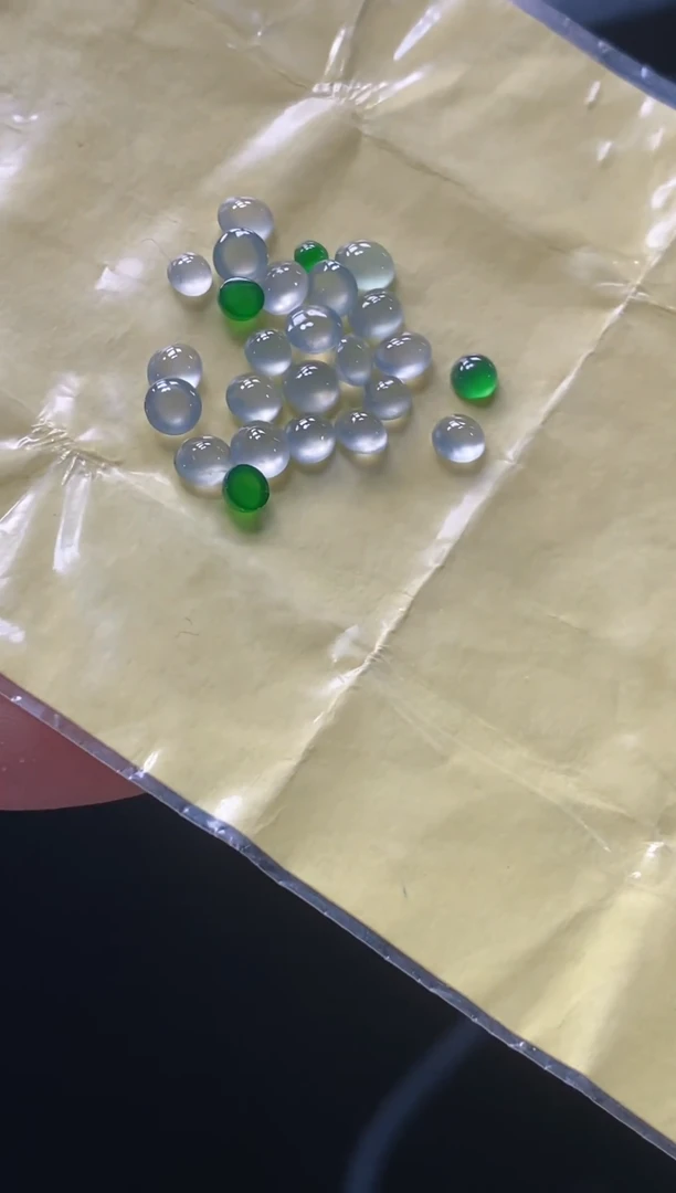 翡翠散珠天然翡翠裸石蛋面21