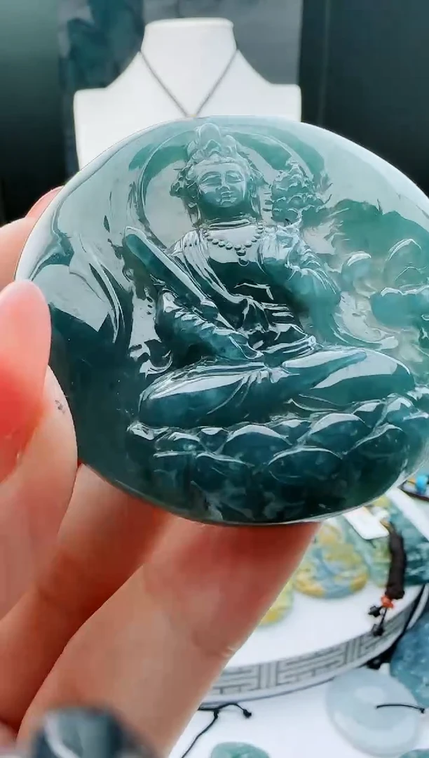 【闪购商品】翡翠颈饰未镶嵌11111111