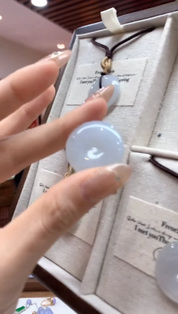 【闪购商品】翡翠吊坠(不含链)未镶嵌平安扣多样性发货1件