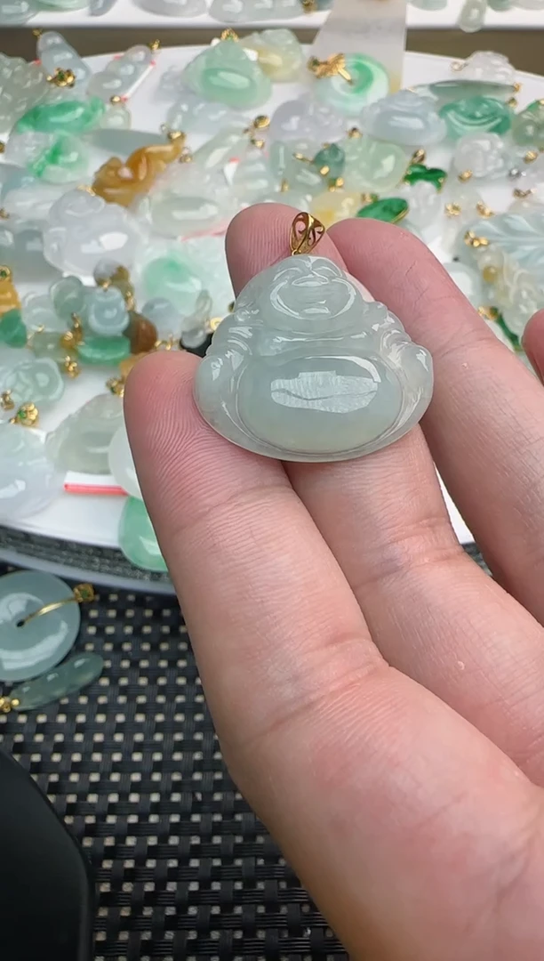 【闪购商品】翡翠颈饰18K金镶嵌大佛公