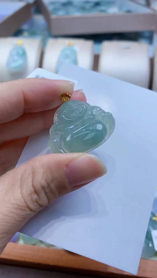 颈饰18K金镶嵌翡翠天然缅甸a货翡翠