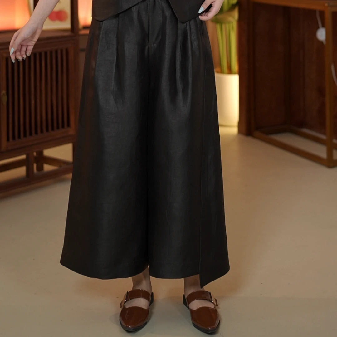 莹 新中式国风 076255 皮缎龟纹 老料 休闲 高订 不规则裙裤 M 88