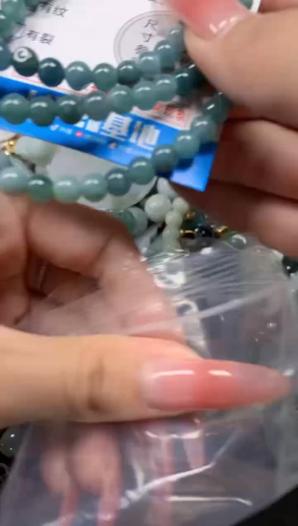 【闪购商品】翡翠颈饰未镶嵌含绳0008523