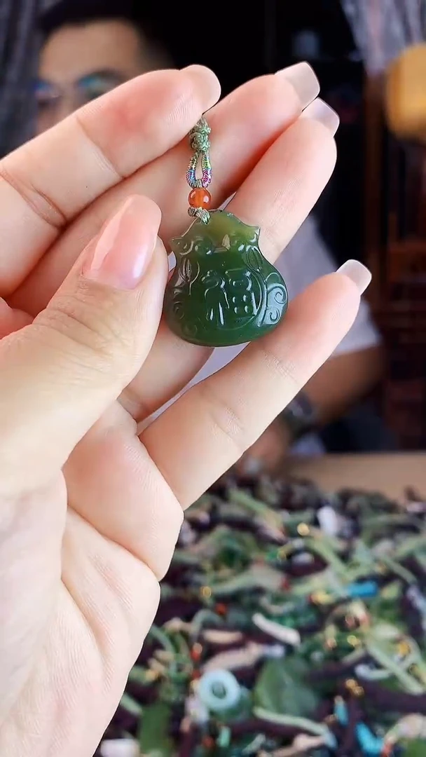 未镶嵌和田玉挂件多样性发货拍一发一