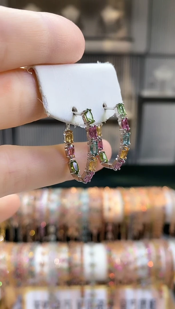 银S925镶嵌耳扣碧玺6666666