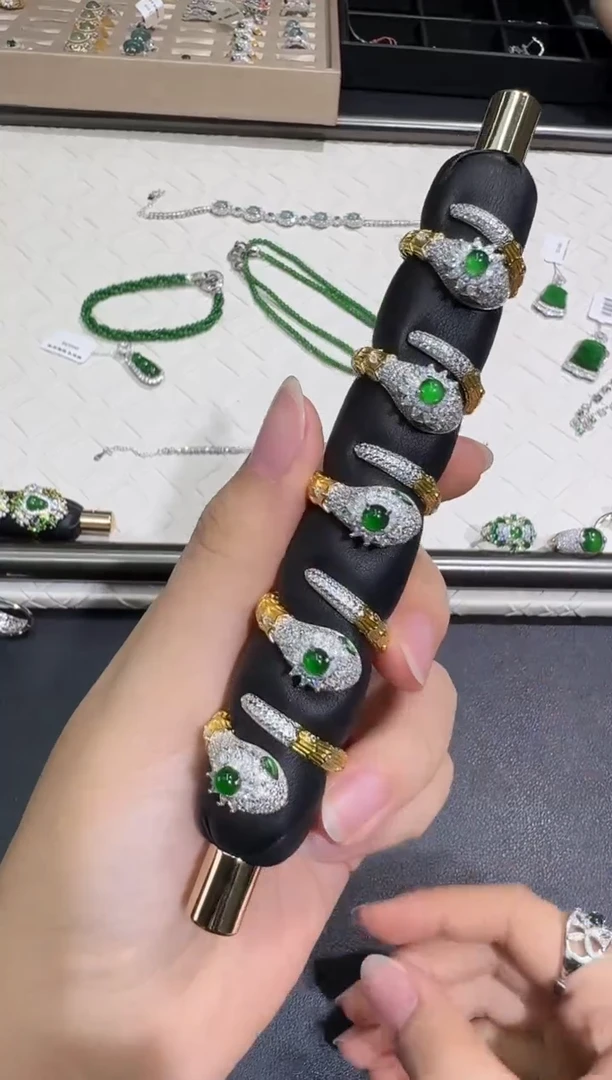 翡翠戒指银S925镶嵌X0716-1822-88多样性一件