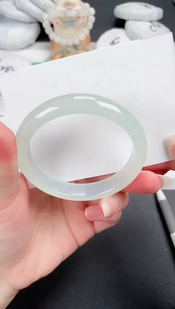 石英质玉手镯未镶嵌128-55