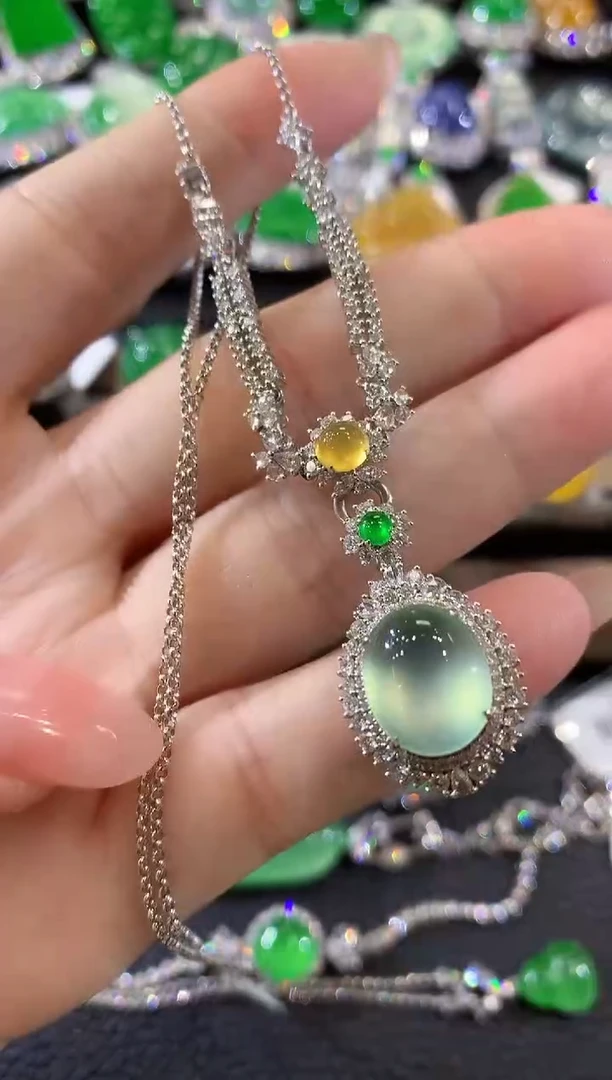 套链18K金镶嵌翡翠C113