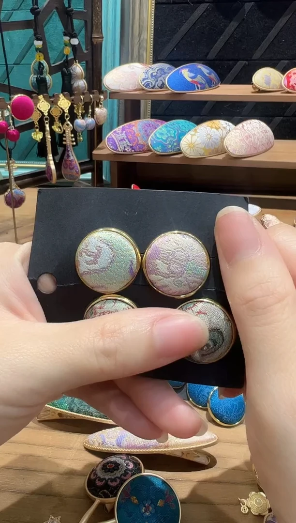 【闪购商品】【孤品车2.12】龙凤穿莲大耳钉一对孤品