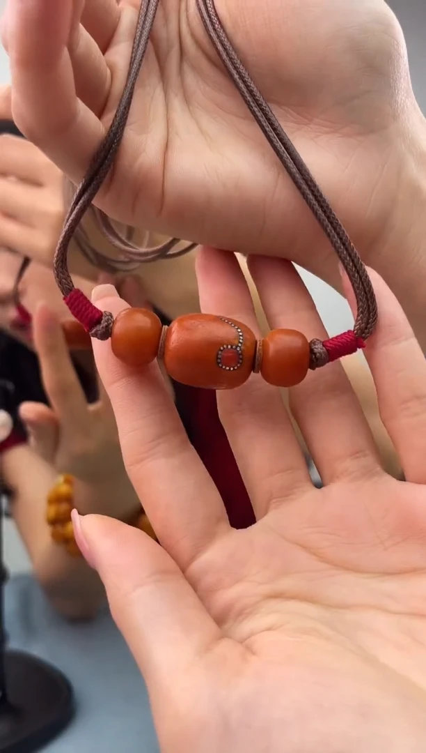 未镶嵌蜜蜡珠宝奇石0，假一罚十多样性发其一