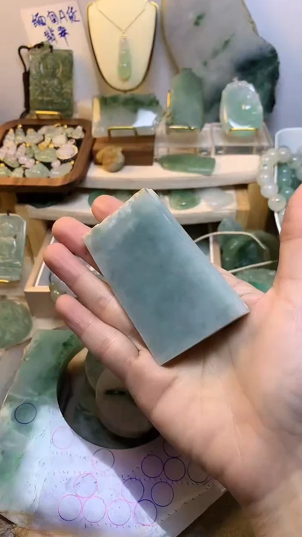未镶嵌挂件翡翠隔**雨 缅甸A货翡翠,没有运费险