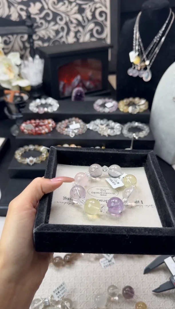 水晶手链未镶嵌天然水晶 多样性发其一