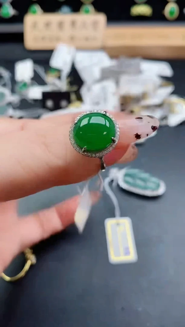 银S925镶嵌戒指翡翠1
