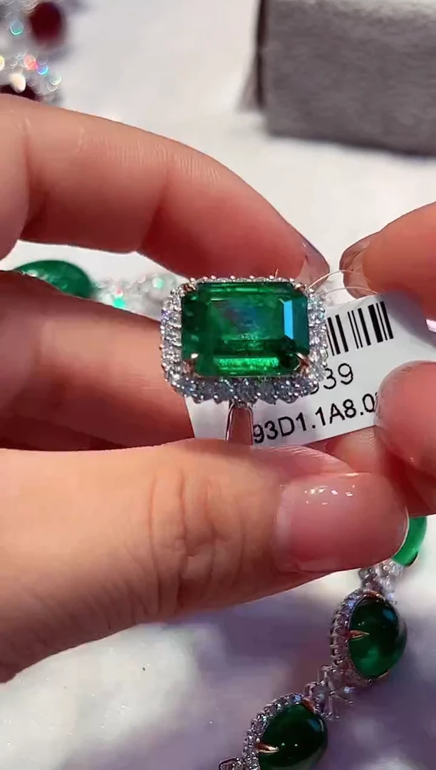 未镶嵌戒指祖母绿定99总 8.93 ct总88000