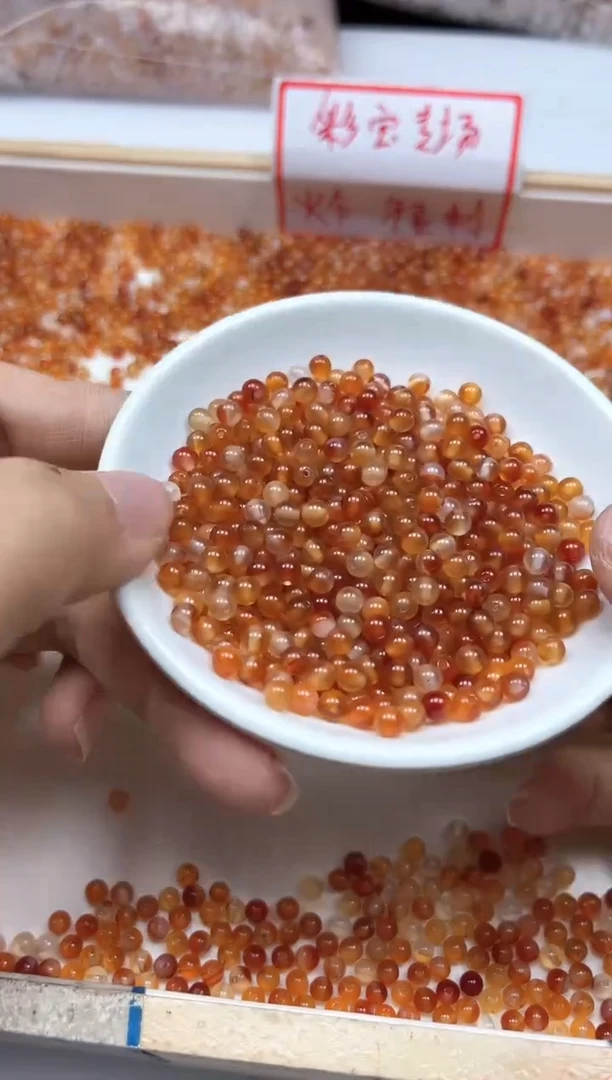 南红玛瑙散珠未镶嵌B862 冰飘花南红4mm100个9.9元