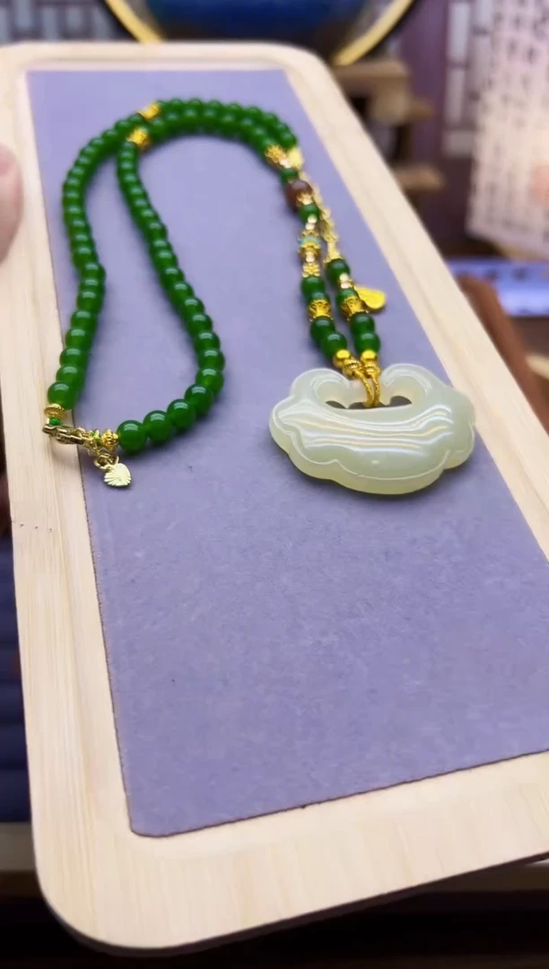 和田玉14K金镶嵌颈饰X81