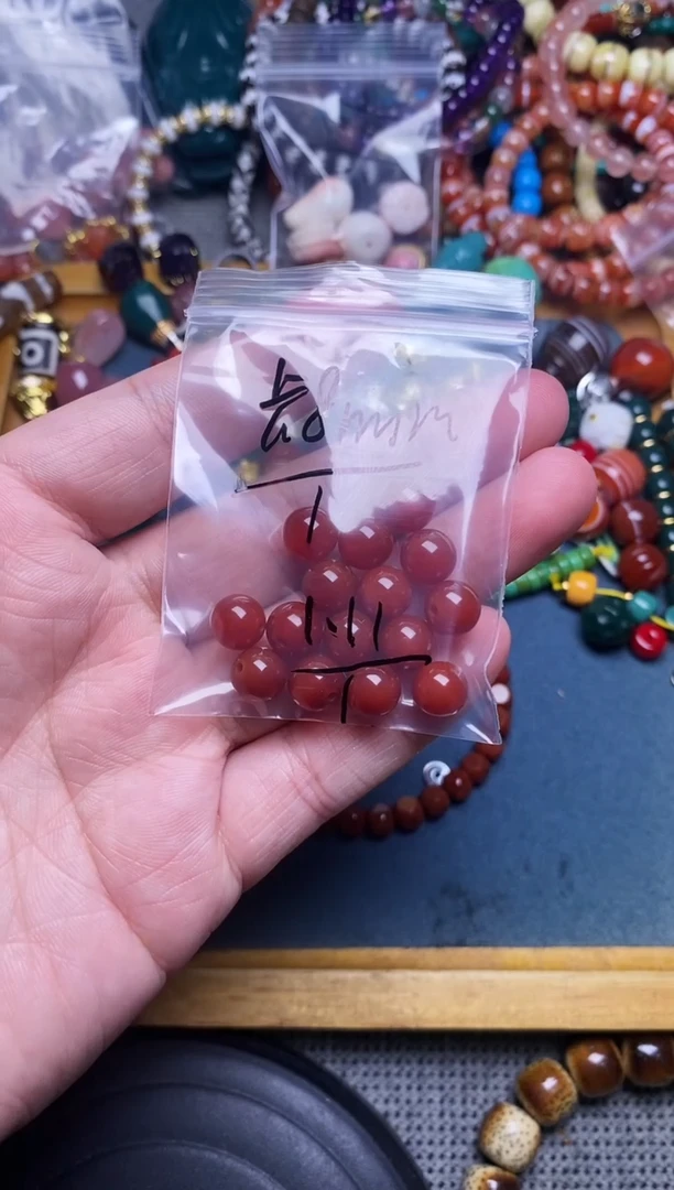 南红玛瑙未镶嵌配饰圆珠卡8mm 单个发