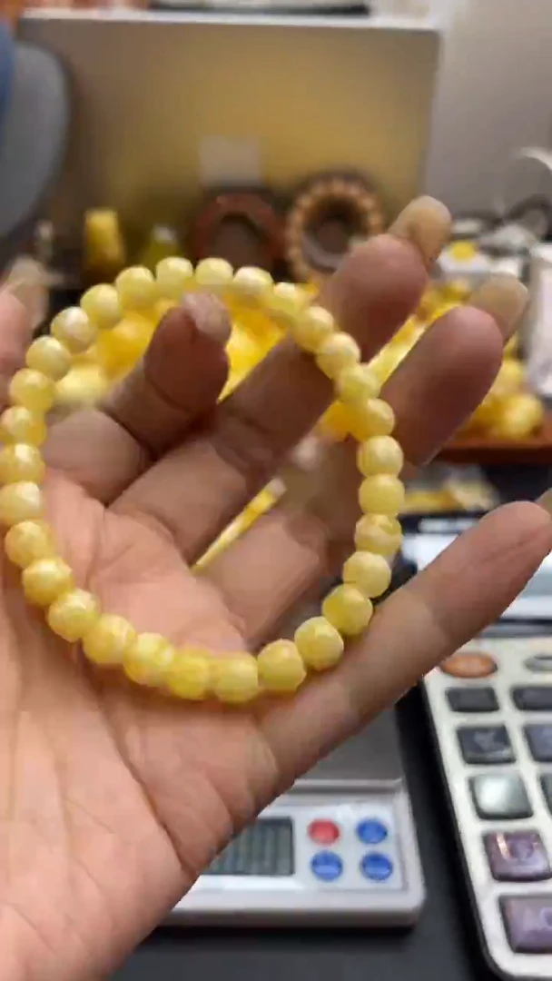 琥珀未镶嵌珠宝奇石2686