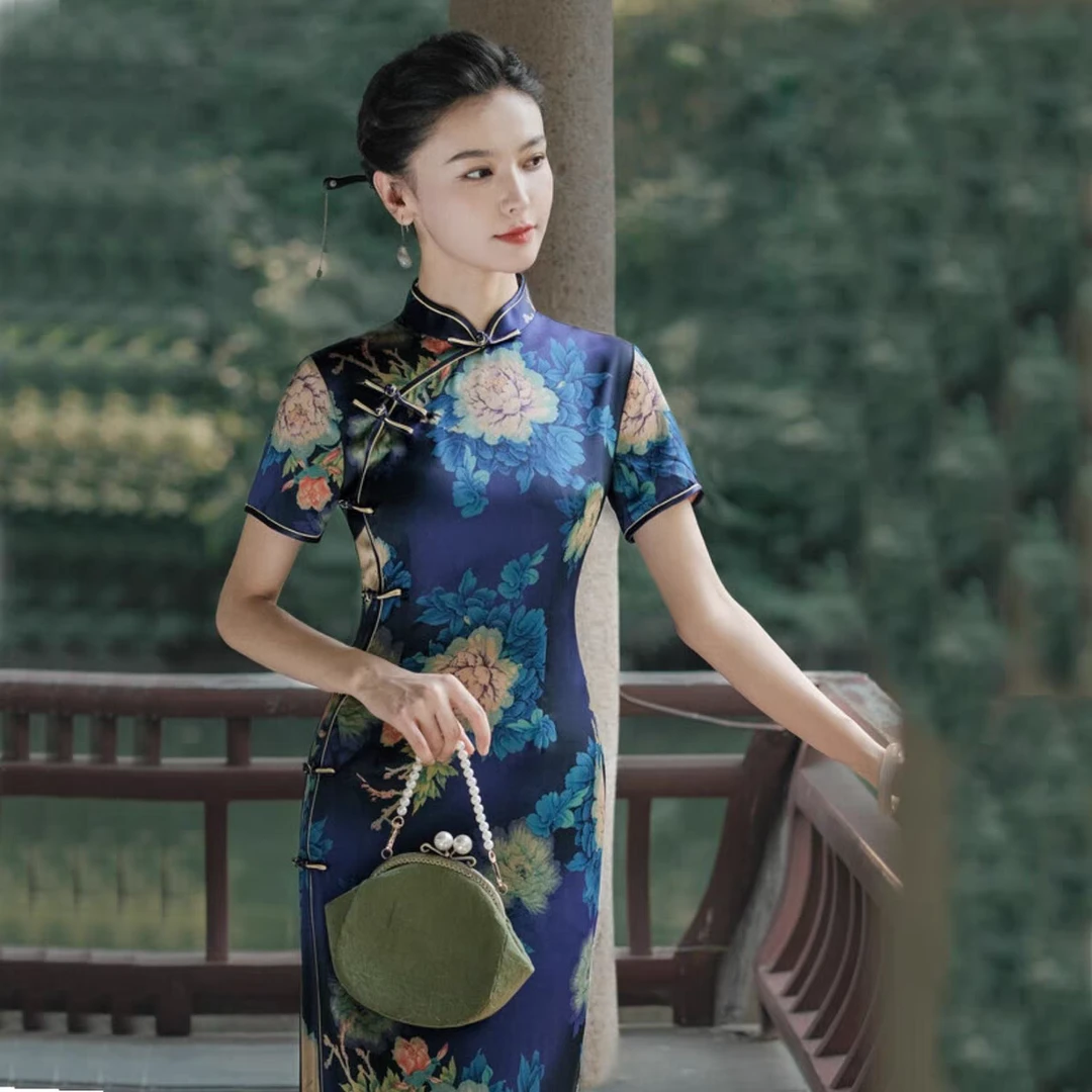 AYJ-复古富贵花经典侧八扣旗袍