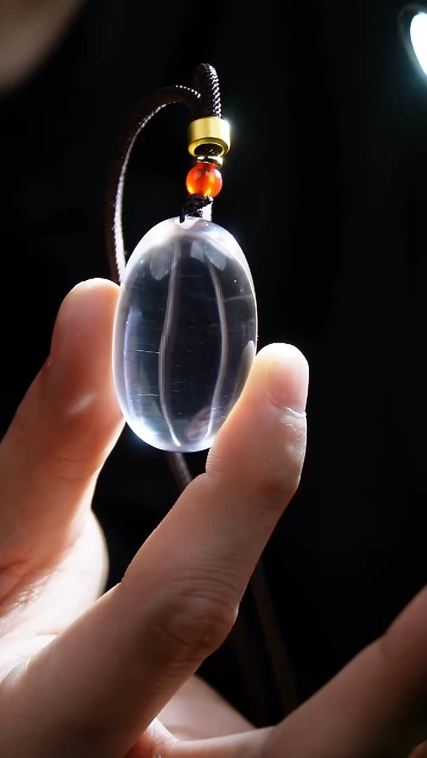 吊坠(赠链)未镶嵌水晶水晶