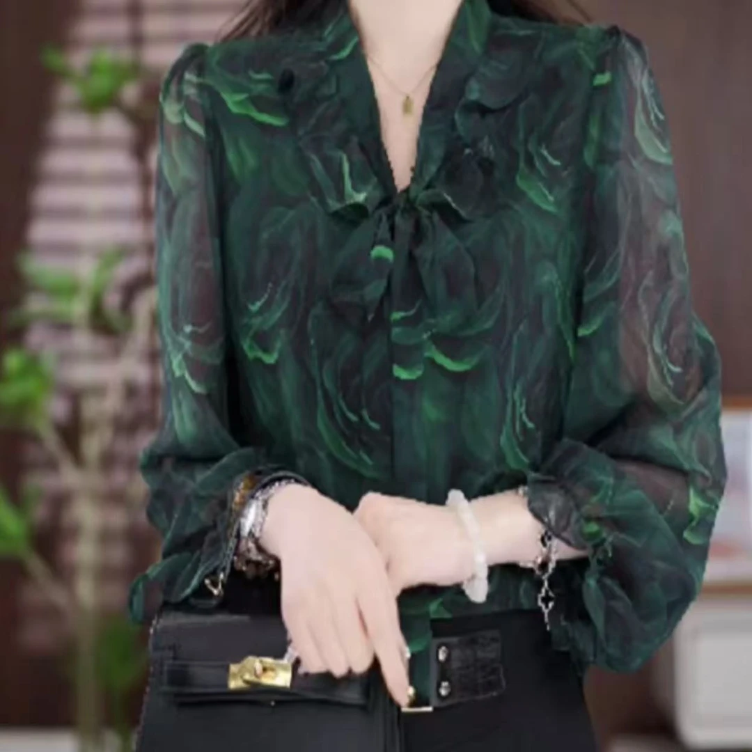 1新款法式时尚百搭气质宽松减龄上衣小衫