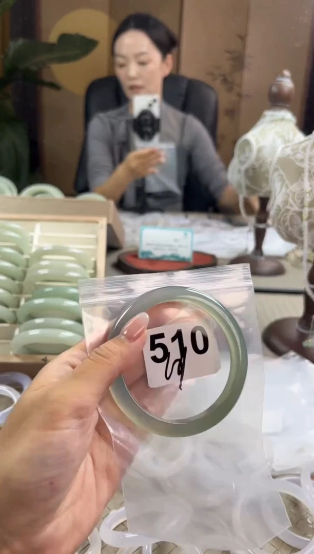 手镯玛瑙/玉髓未镶嵌510