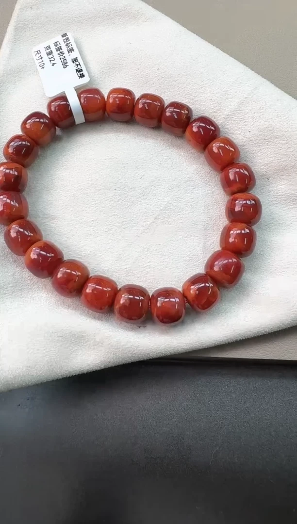 未镶嵌手串南红玛瑙甜****?南红手串
