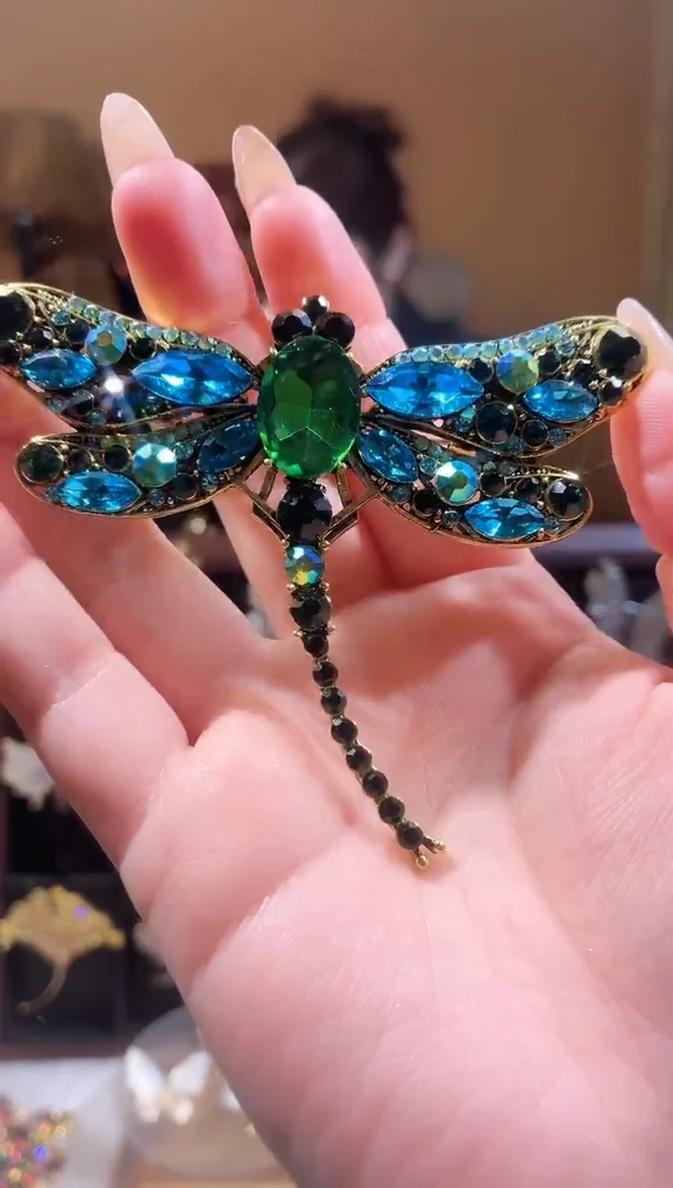 合成立方氧化锆铜合金蓝色蜻蜓