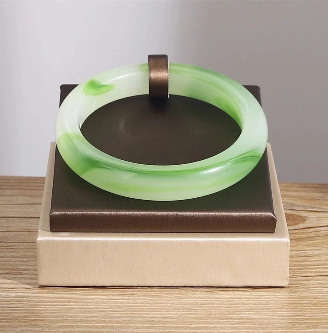 【现货现发】绿飘花青白绿正圈女款手镯送礼ZD0495