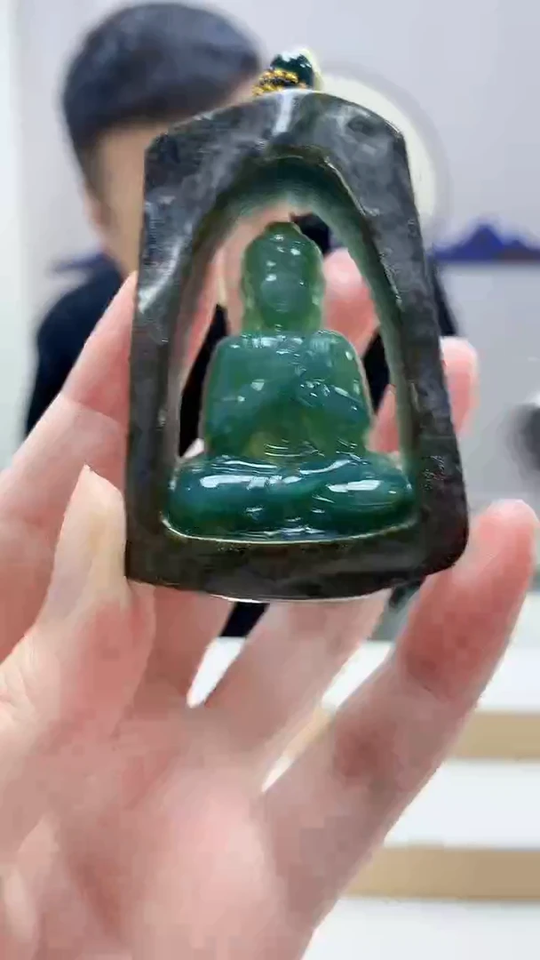 未镶嵌定制翡翠4898zm-毛货挂件佛观天下71