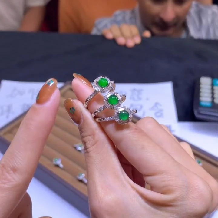 【逍遥】天然A货翡翠蛋面戒指*708/008/多样性发/1件