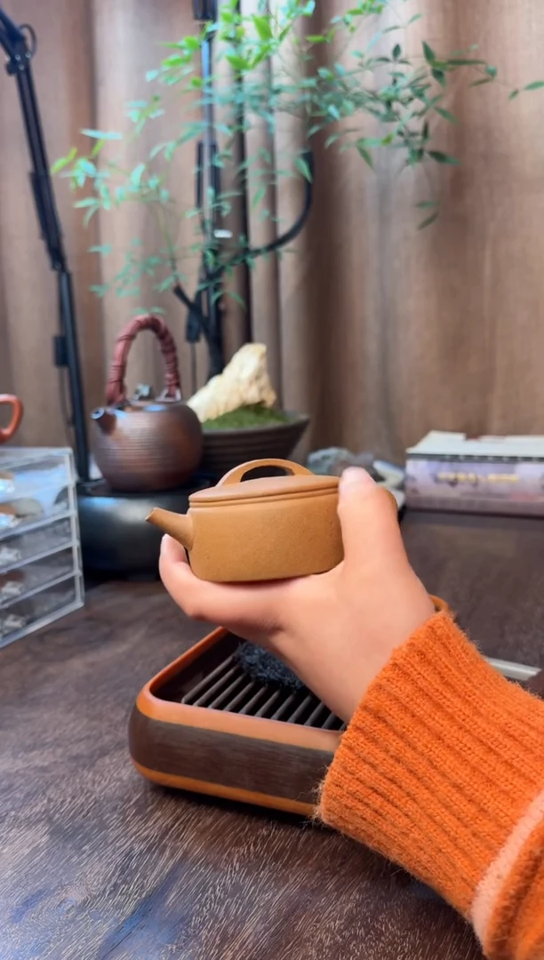 茶壶紫砂汉瓦-半手工制-宝山降坡泥-30目-容量：125CC