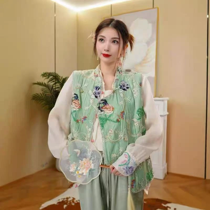 祎祎【醉青玄】新中式浪漫繁华刺绣马甲2024B9773